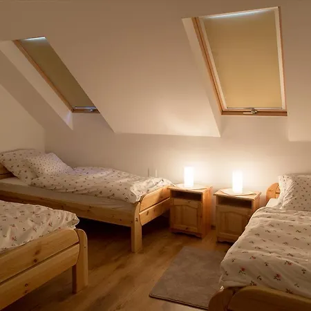 Almafas Apartmanhaz Orseg Kerkakutas Room photo