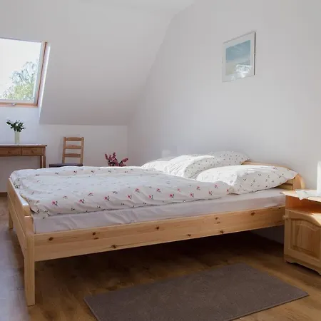 Almafas Apartmanhaz Orseg Kerkakutas Room photo