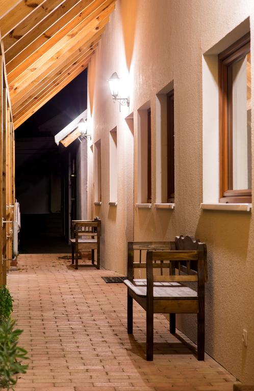 Apartment Almafas Apartmanhaz Orseg Kerkakutas
