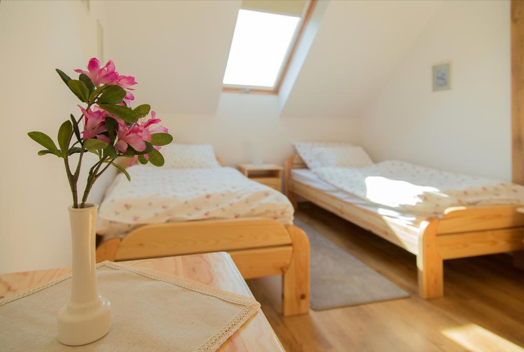 Apartment Almafas Apartmanhaz Orseg Kerkakutas