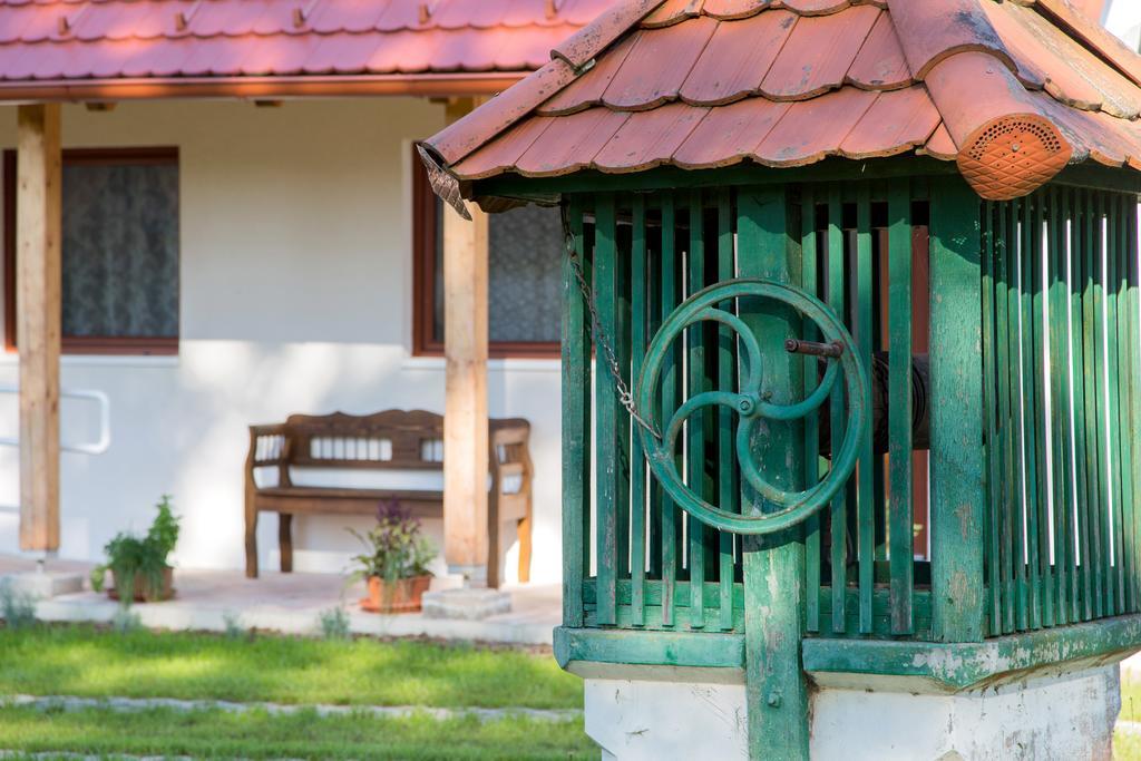 Apartment Almafas Apartmanhaz Orseg *